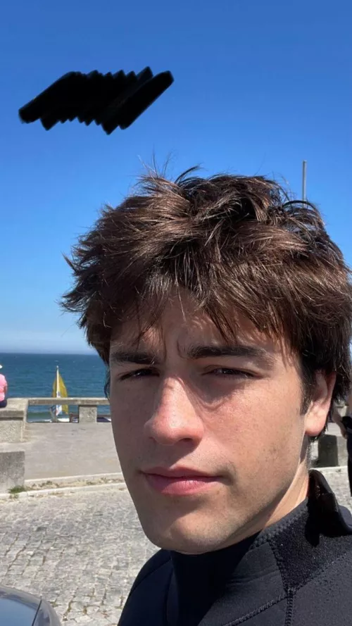 Lookin for a hot hung guy to suck off