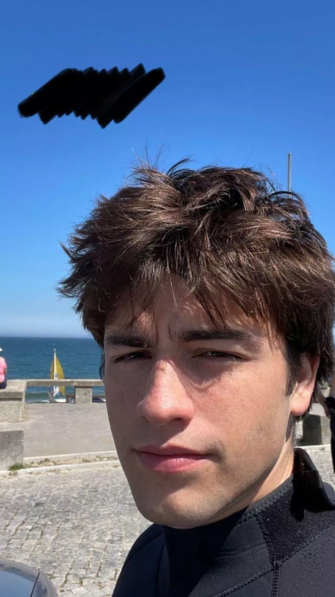 Lookin for a hot hung guy to suck off