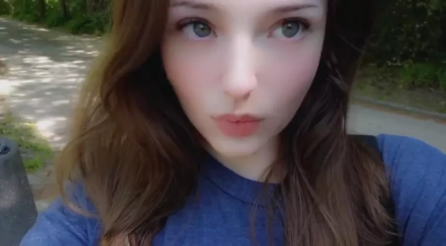 Looking for a daddy 😍