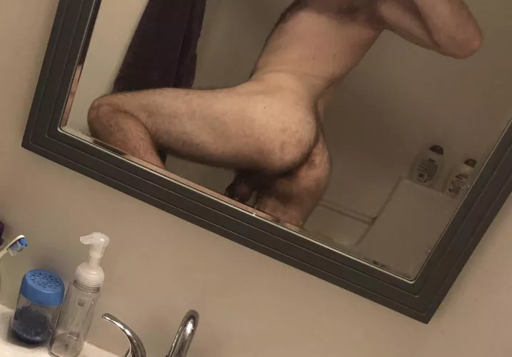 Looking for smooth twink tops