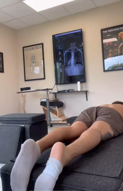 Massage Boy soft strong hands massage for straight men only I can travel or host 