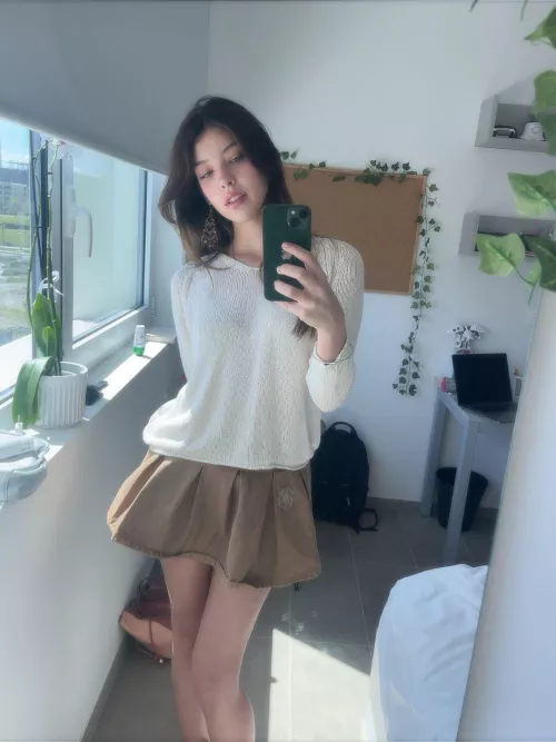 Me or your boring gf?