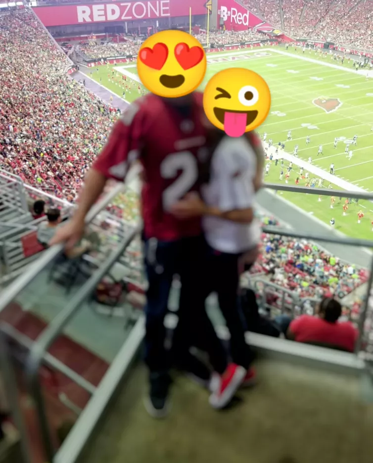 [MF4MF] Couples only. We are going to be hitting some dive bars wouldn't mind some drinks with another attractive couple. Hit us up. 