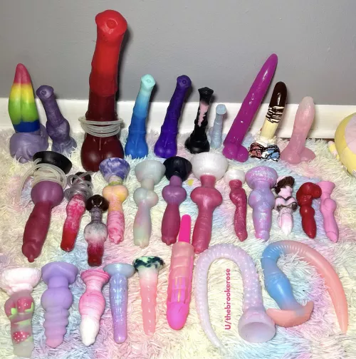My fantasy dong collection.🩷