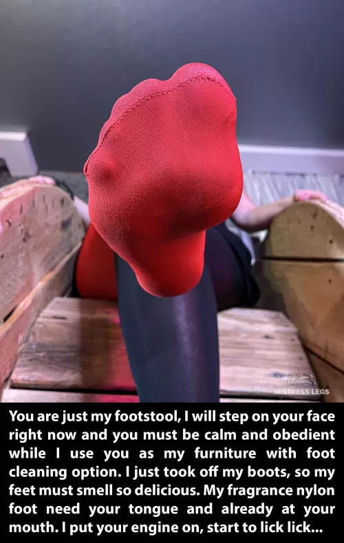 My fragrance nylon foot need your tongue. Lick lick...