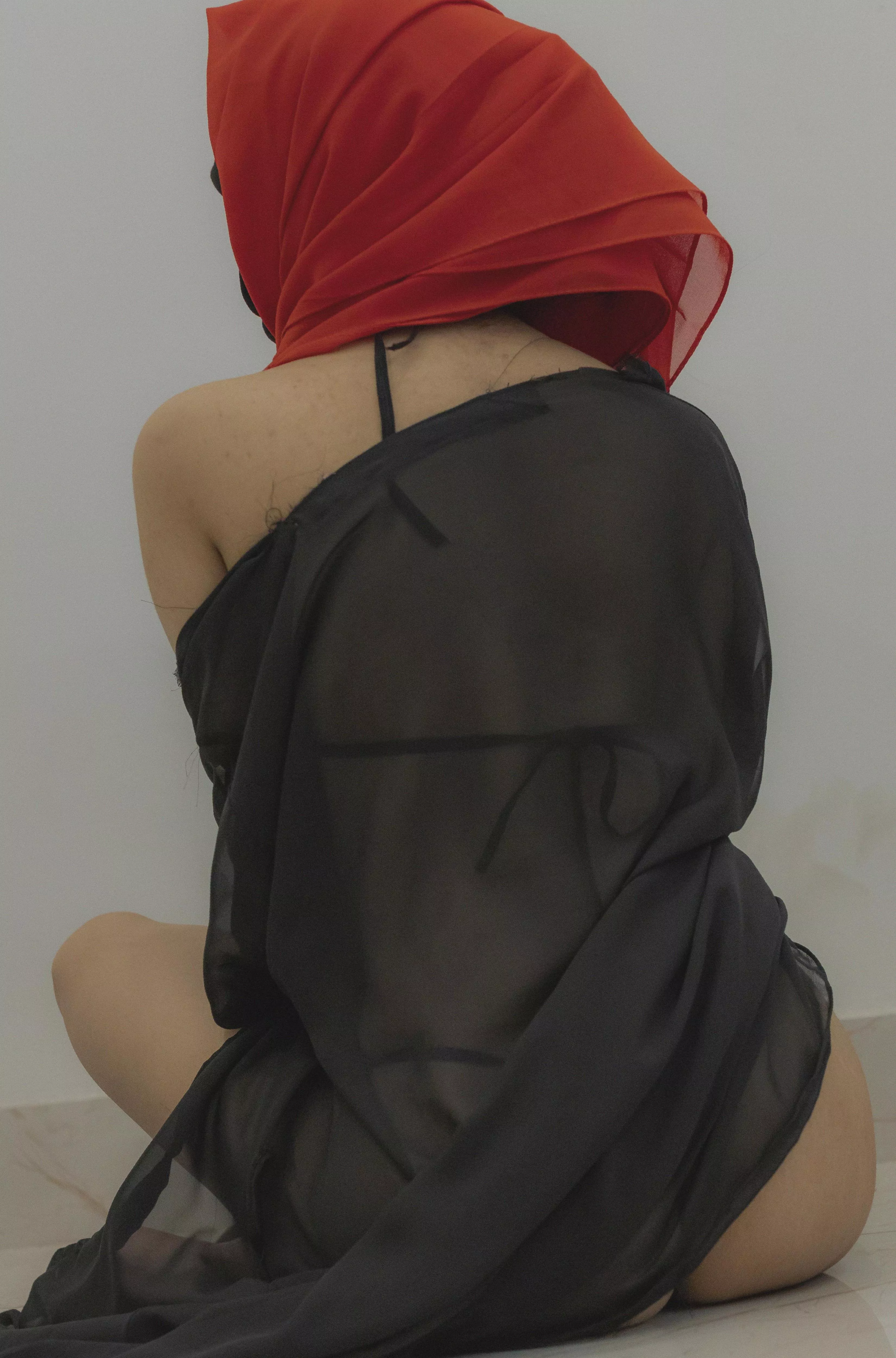 my pussy is so tight and i love when guys try to fuck me