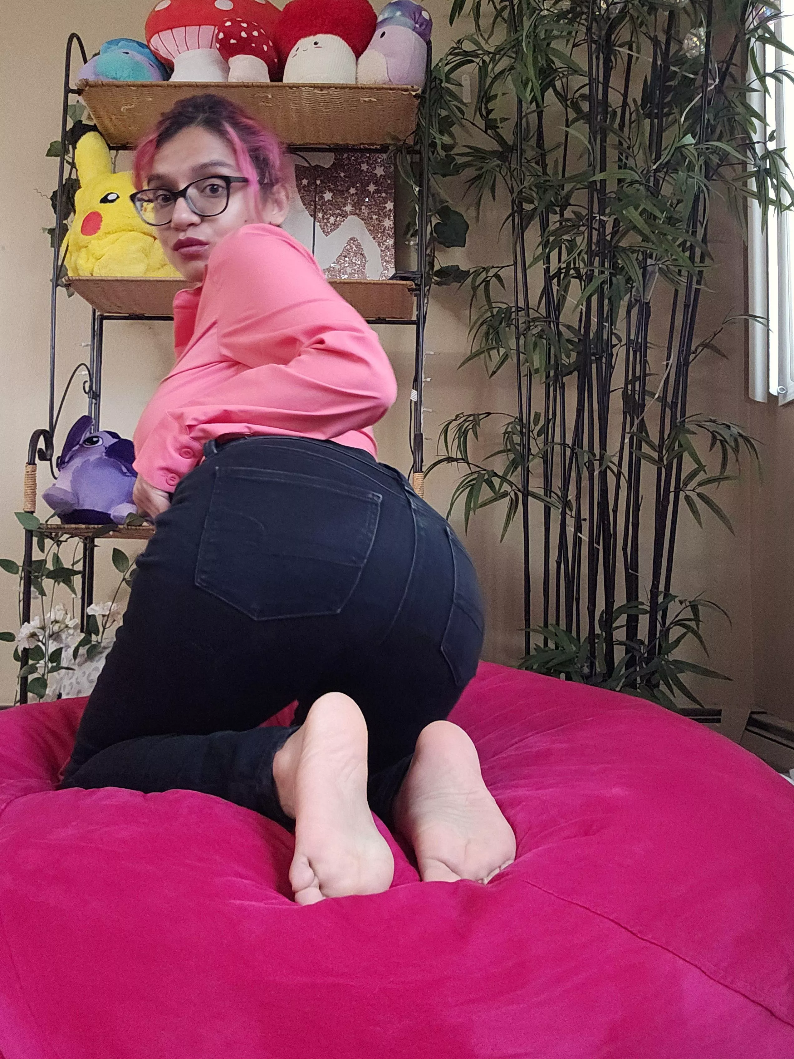 My soles need to be worshiped