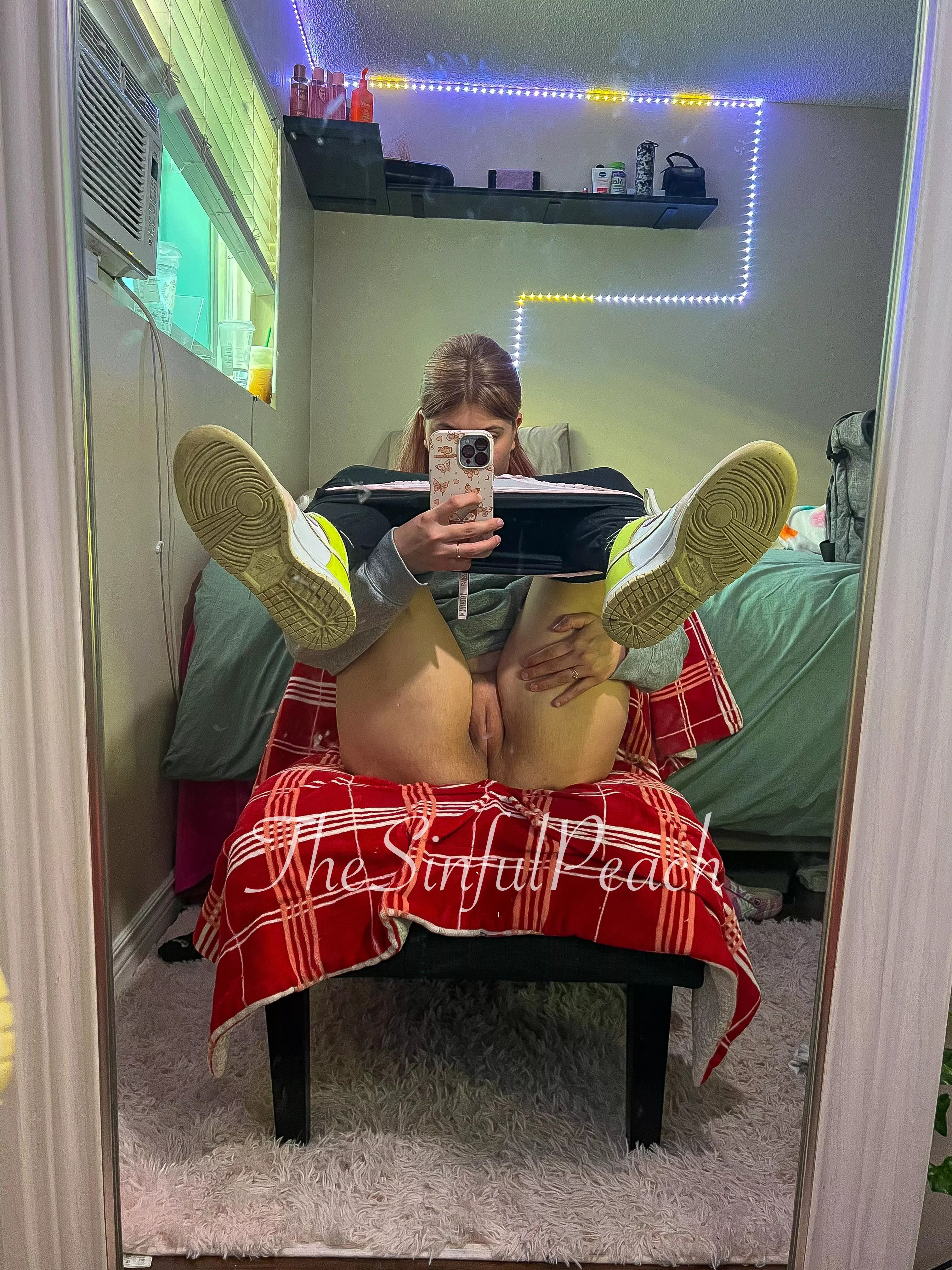 need someone to come over… for just a quick favor