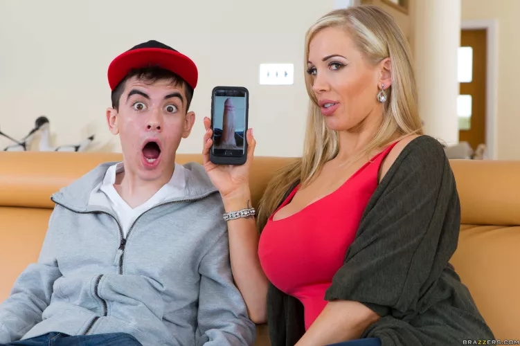 Nerd about to fuck MILF