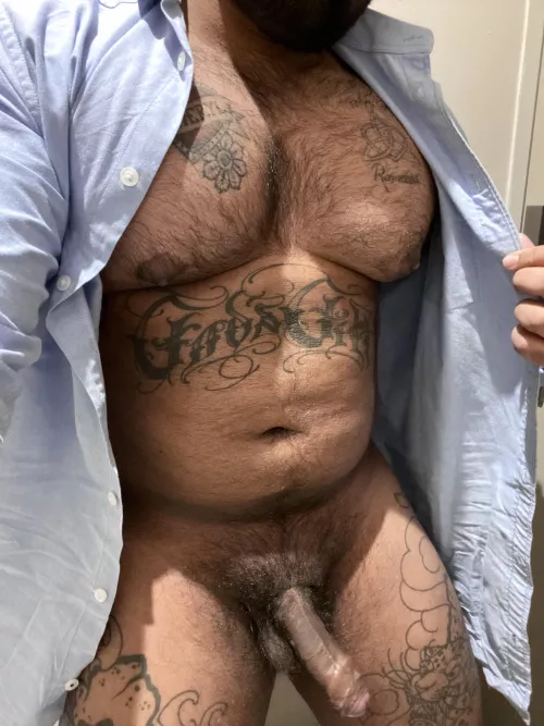 Nudes can cure Monday blues