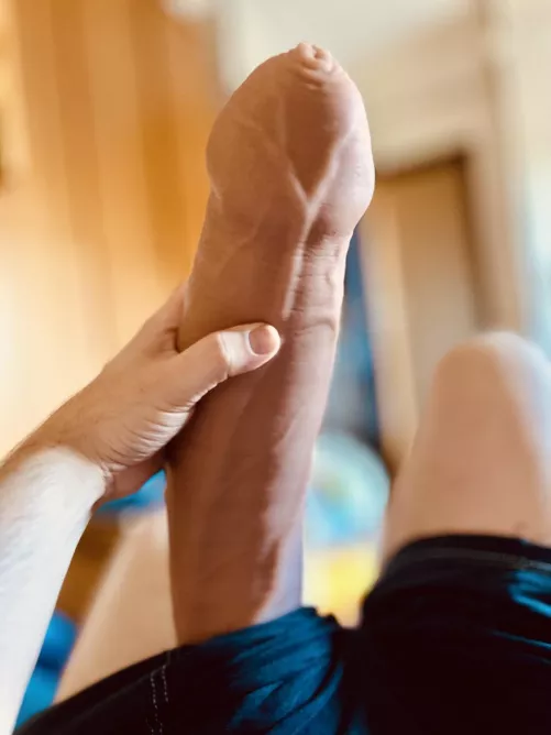 Oh, the main subreddit is back! I'm happy to expand… my horizons, by growing… my network of like-minded people ;)