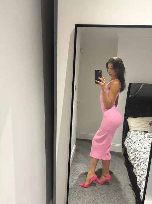 one of my fav summer colours <3