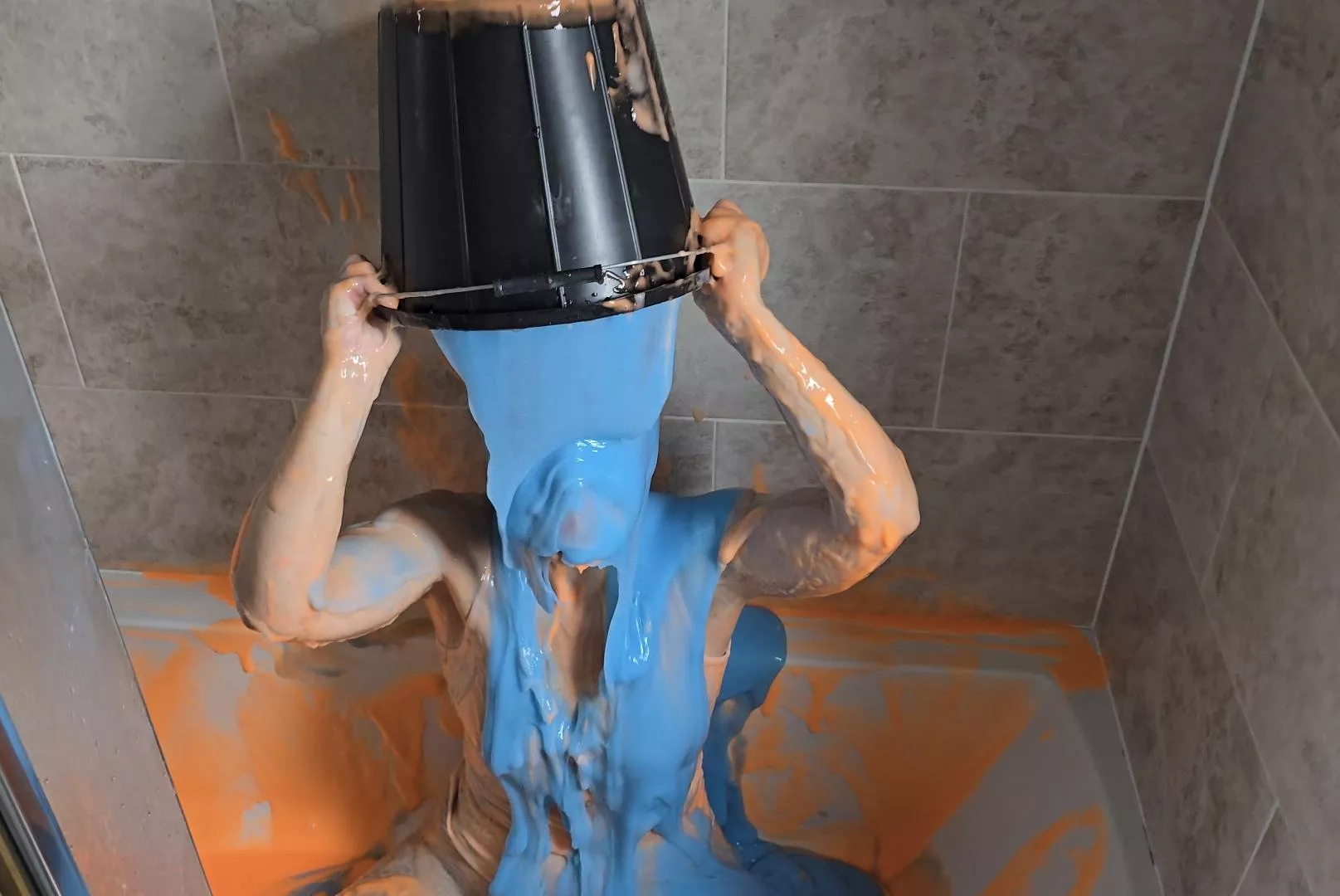 Orange and blue makes perfect goo!