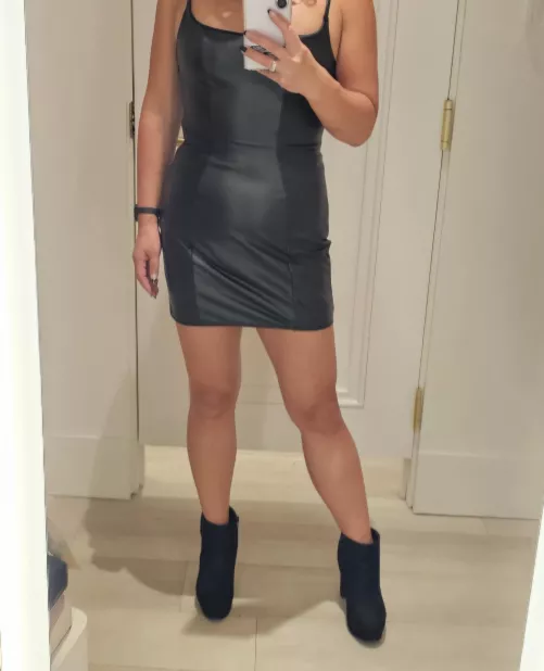 Out trying on clothes at Lehigh Valley with my man...need a second opinion from another girl or couple...😉