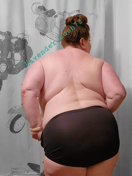 Phat 🍑 in granny panties 🔥 [F52]