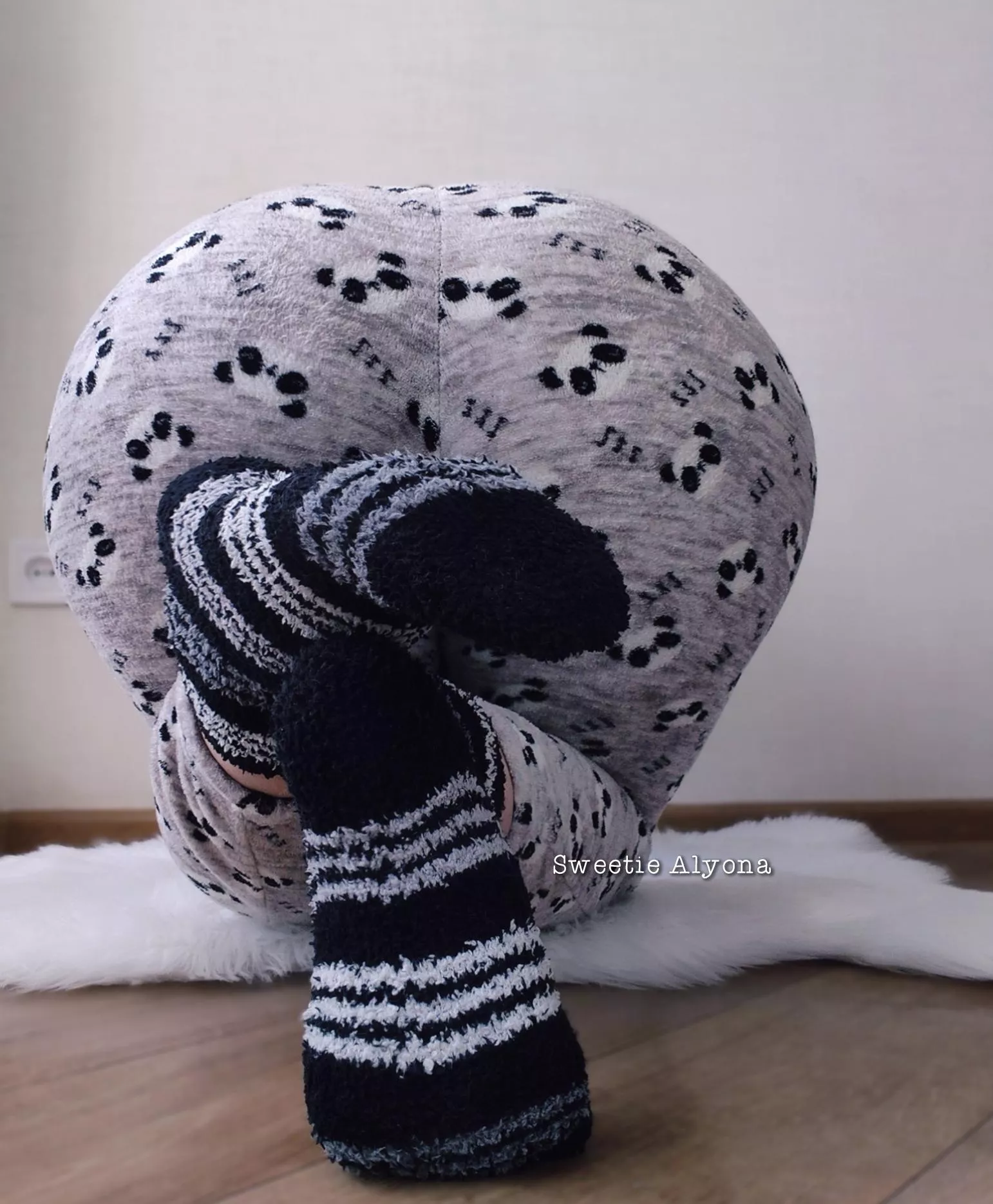 Play with my fuzzy socks 