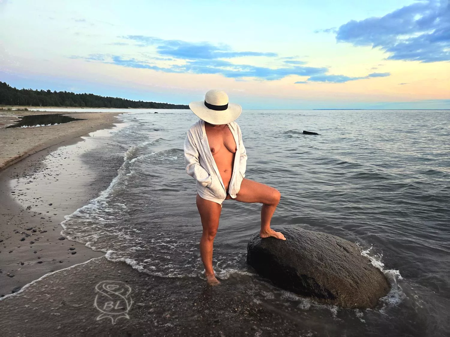 Pooh Baring it a bit 🍯