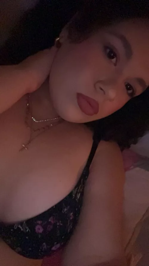 Pretty girls deserved to be spoiled 😍🎀