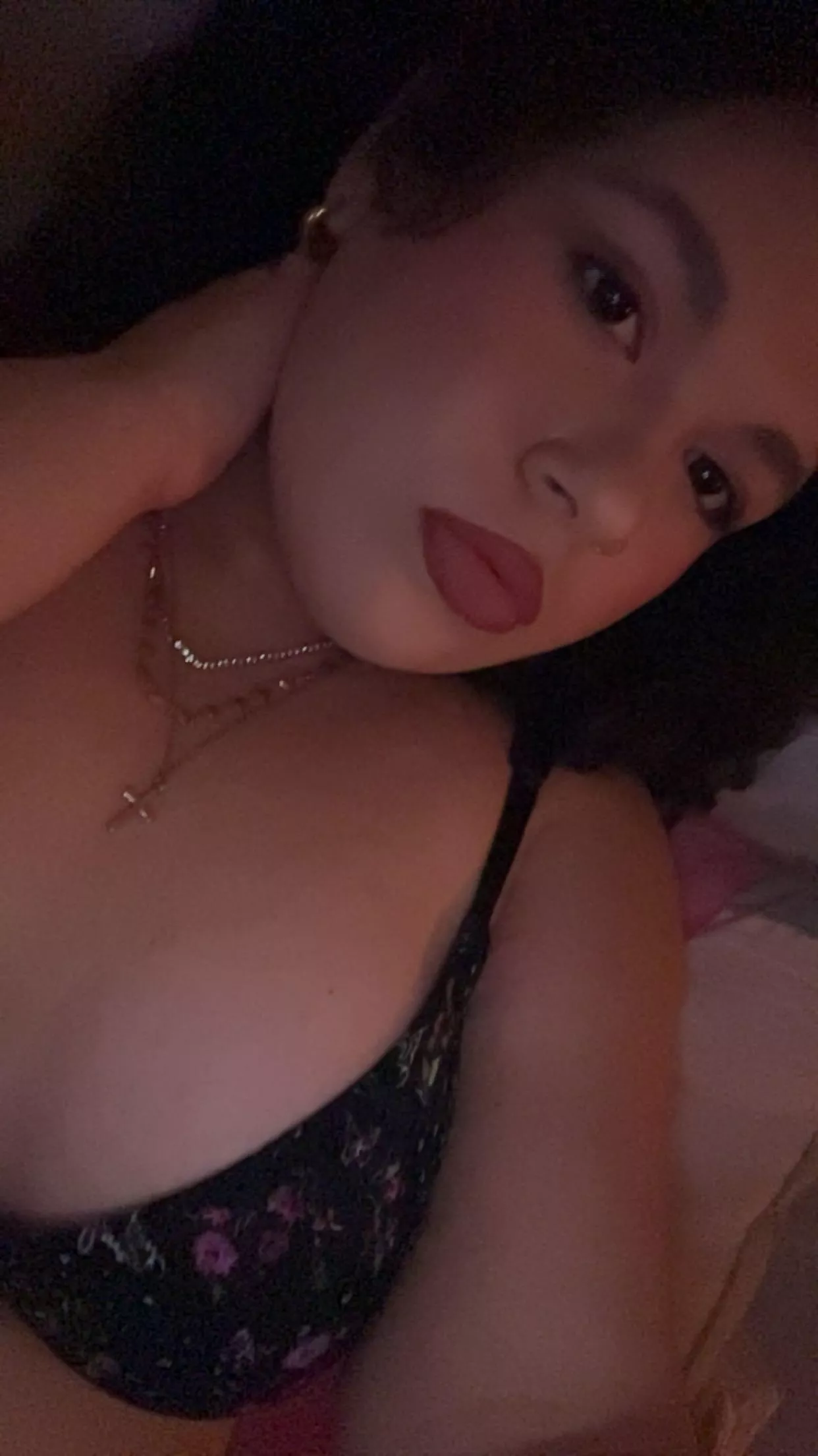 Pretty girls deserved to be spoiled 😍🎀