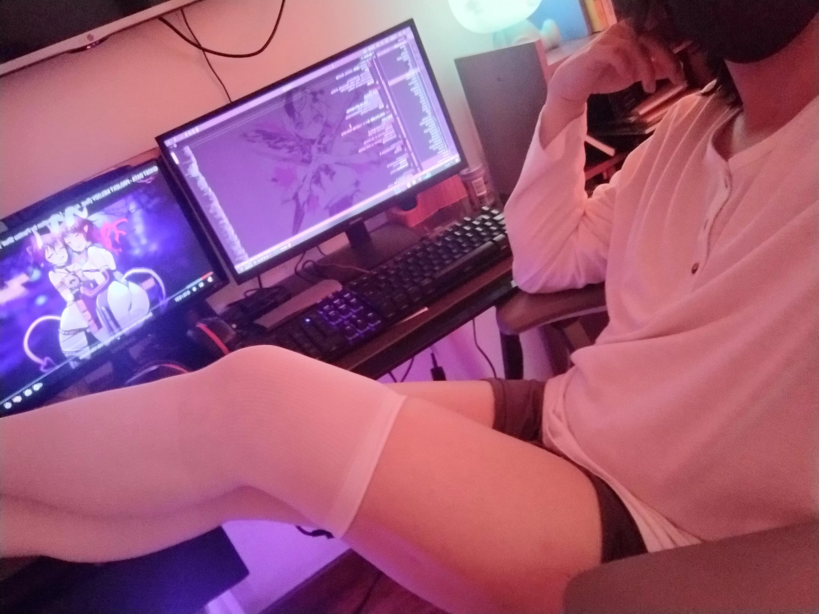 Programmer Femboy is on DUTY!!!