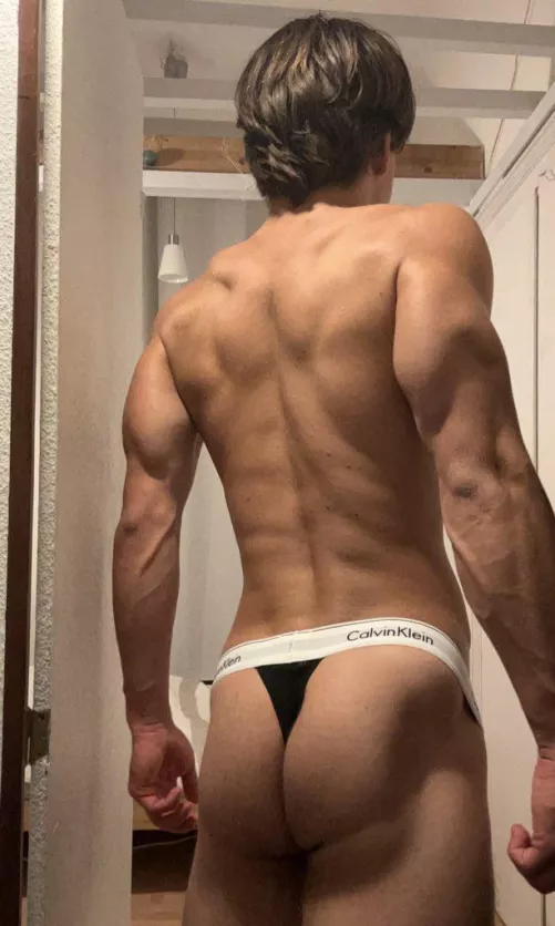 Rate my butt from 1 to 10