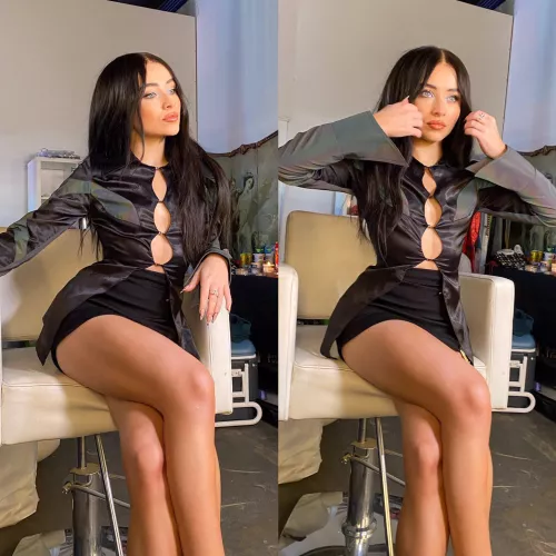 Sabrina with black hair isn’t talked about enough 🤩🤤