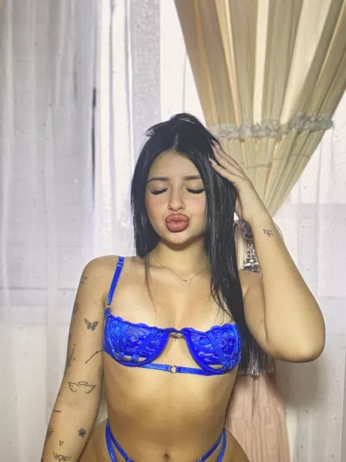 [Scotland] would u fit in? x