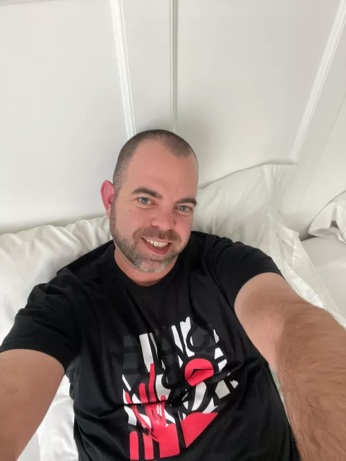 Sensual massage for females only {41m}4F