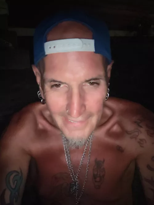 Single M wanting female FB in Grand rapids.