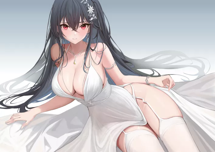Taihou in White 