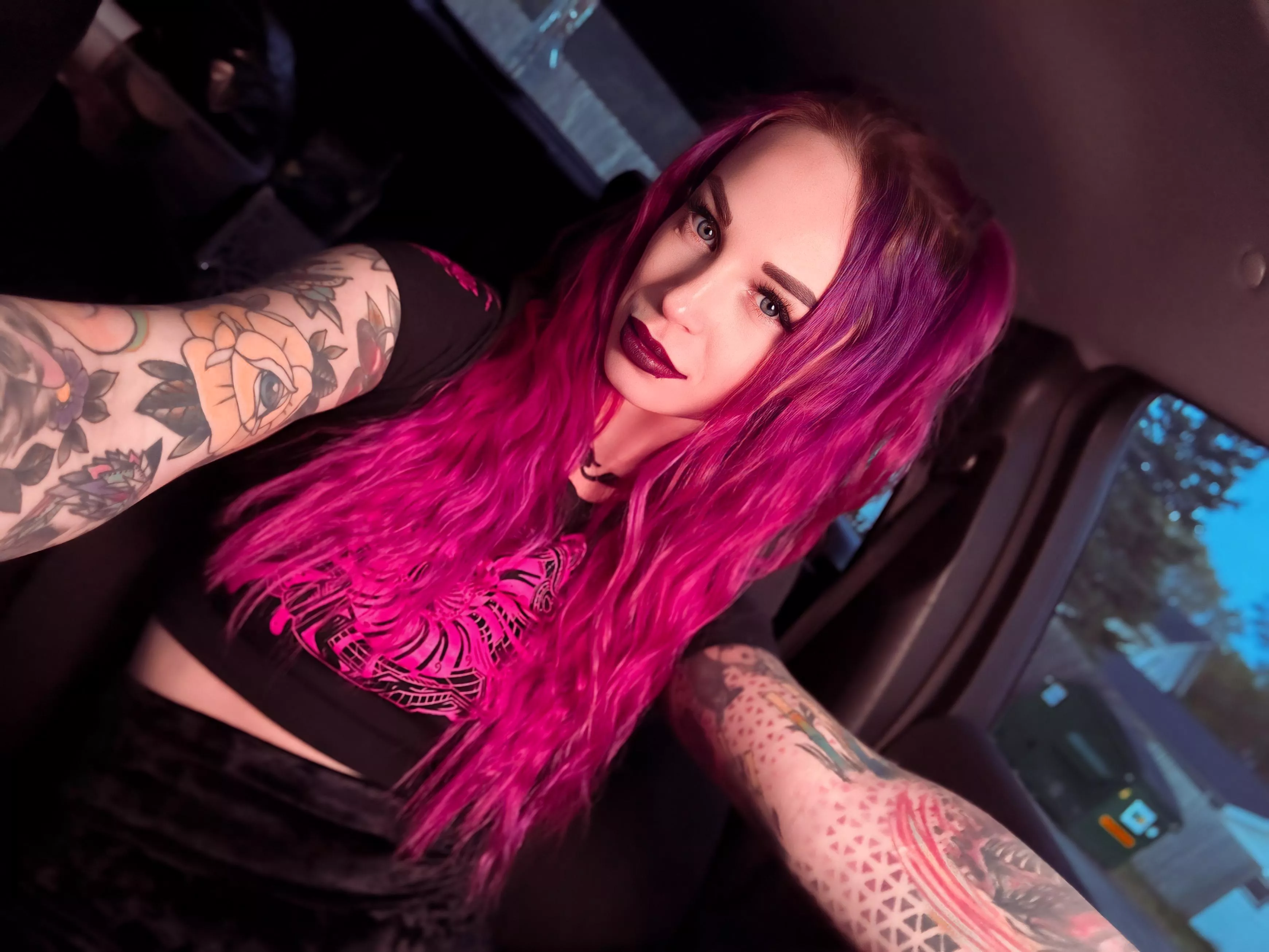 Tell me what song you’re putting on in my car