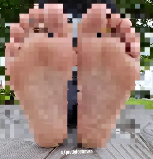 Tell me your weaknesses so I can take advantage of you… I know you want me to humiliate you and use you like a human ATM! 