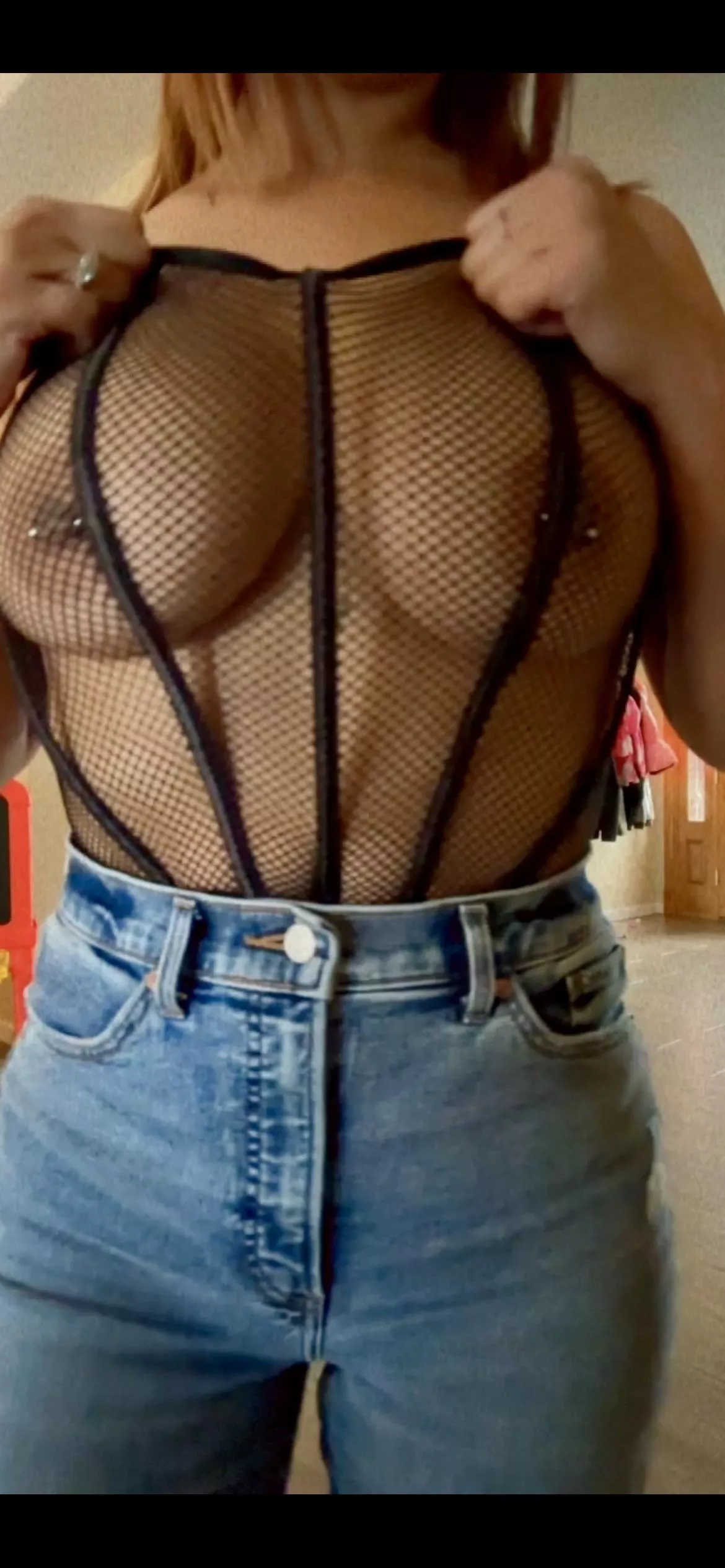 Testing out tops for tonight 😛