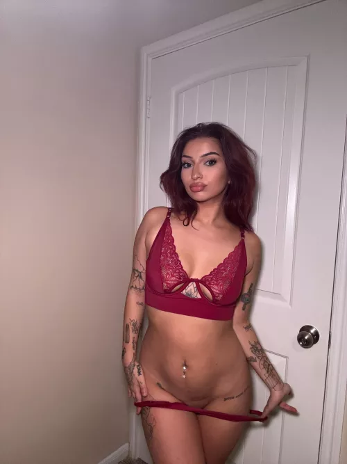 these titties are meant to be covered is anyone here to help..