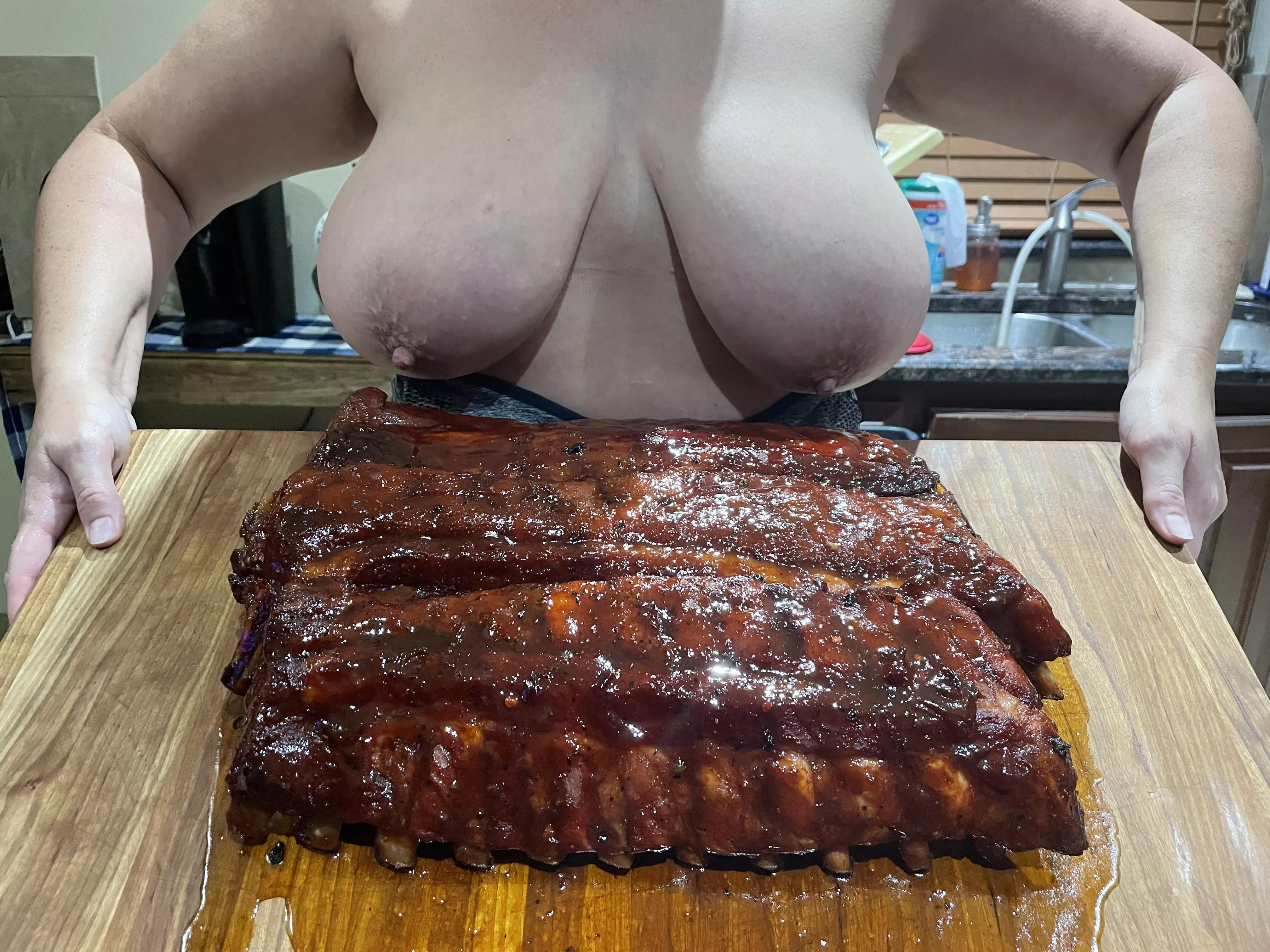 Titties and Ribs!!