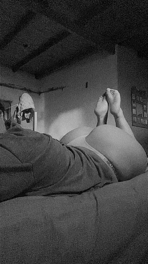 Today those who go to my OF will be given a gift