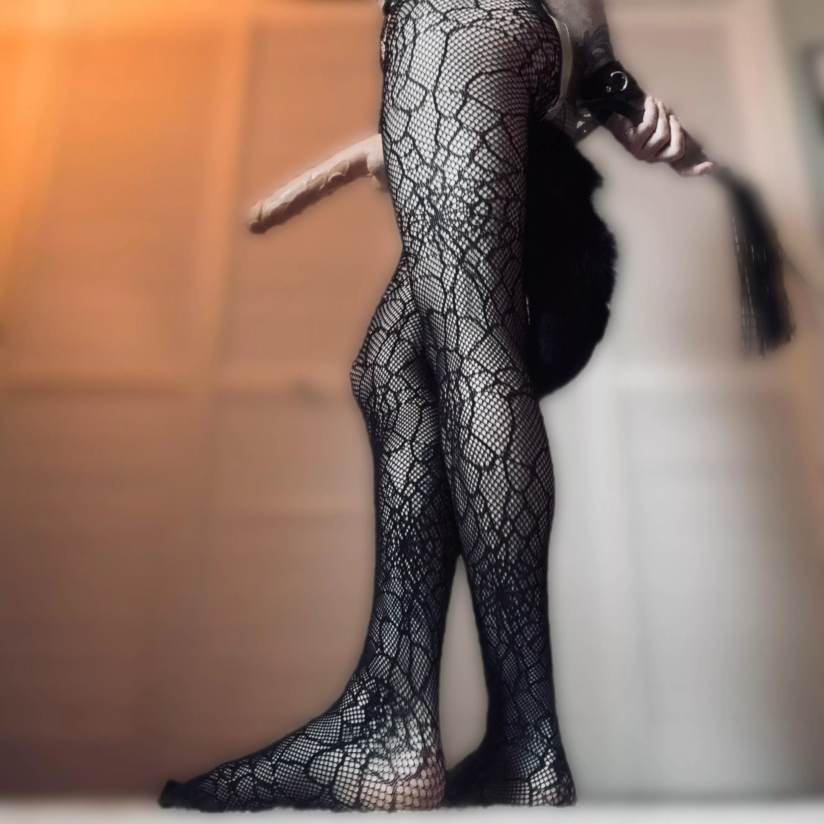 Upvote if you’d drop to your knees for Mommy