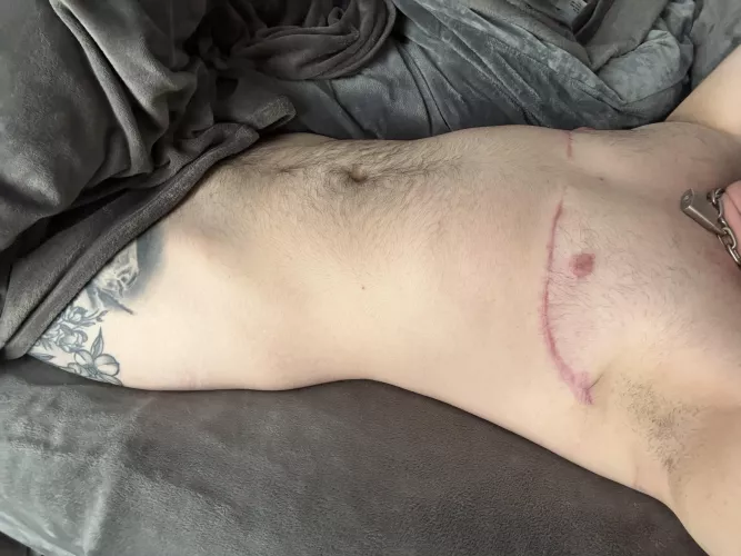 Urgh the chest hair and stomach hair are just giving me so much euphoria, darn that pesky duvet in the way