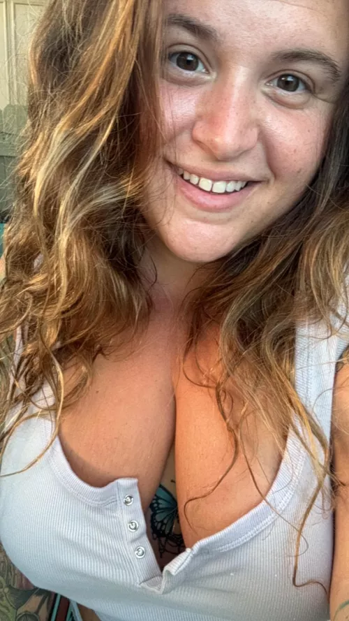 Voluptuous tattooed BBW!