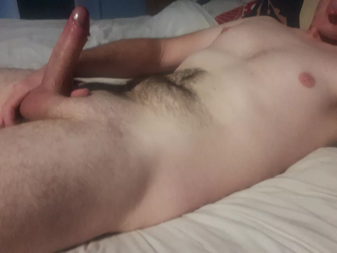 Wank and suck buddy needed Worcester 