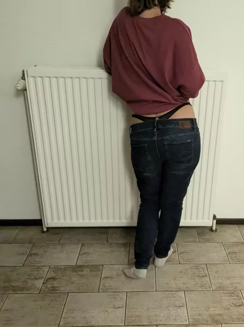 Whatever you call it low rise jeans issues or perks, the results are the same: