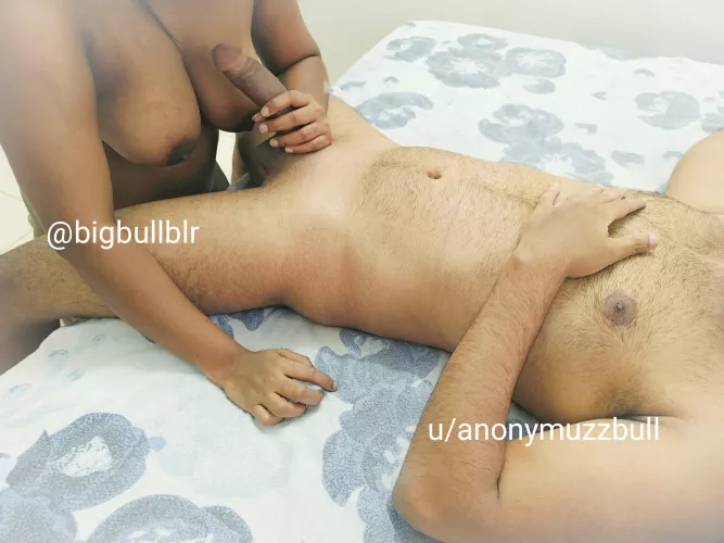 When she cannot resist 💝