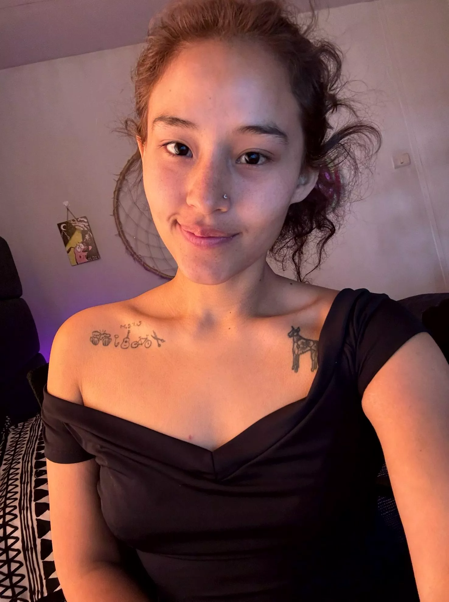 Which one are you looking when I bend over