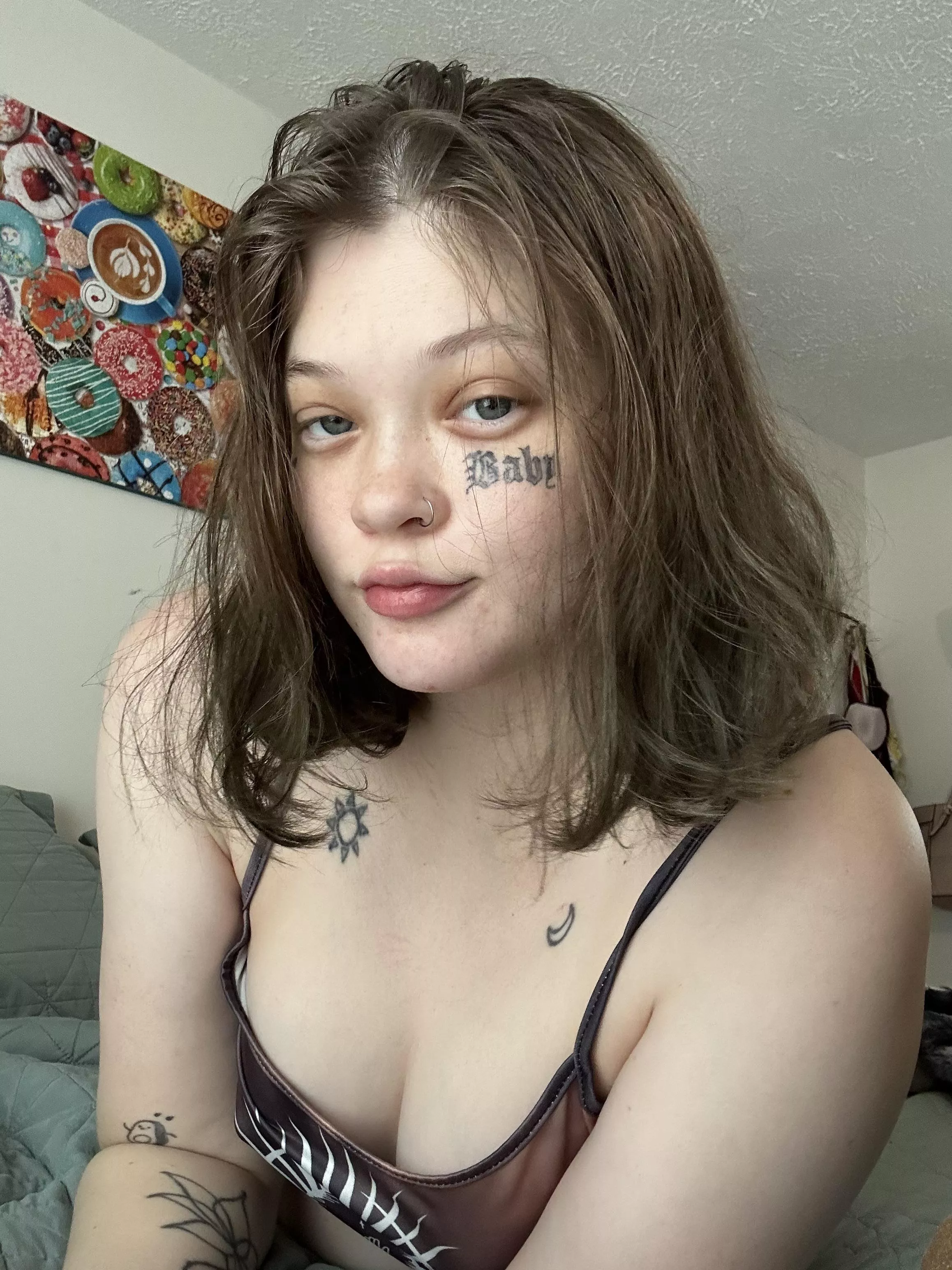 Who doesn’t love face tattoos 