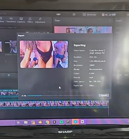 Who wants to see me take some bbc 😏 Will be available on my page this month and I'm holding a Halloween sale 😋🎃👻