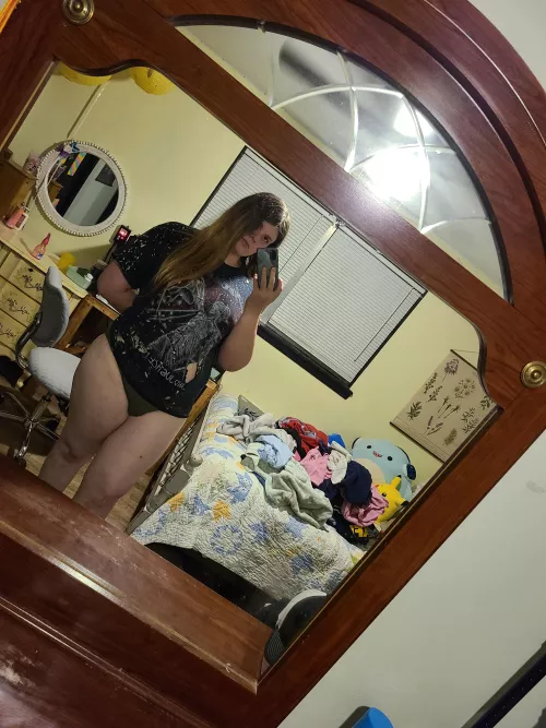 Would anyone be able to help me with my laundry?