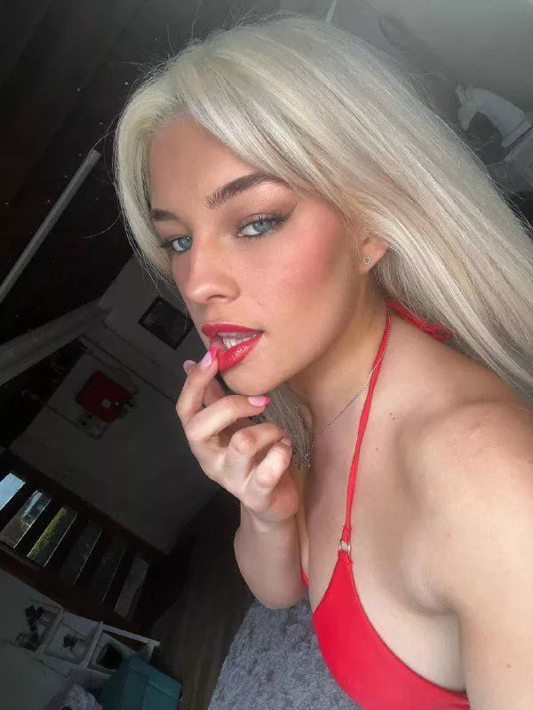 Would love to be taking out for a cute date