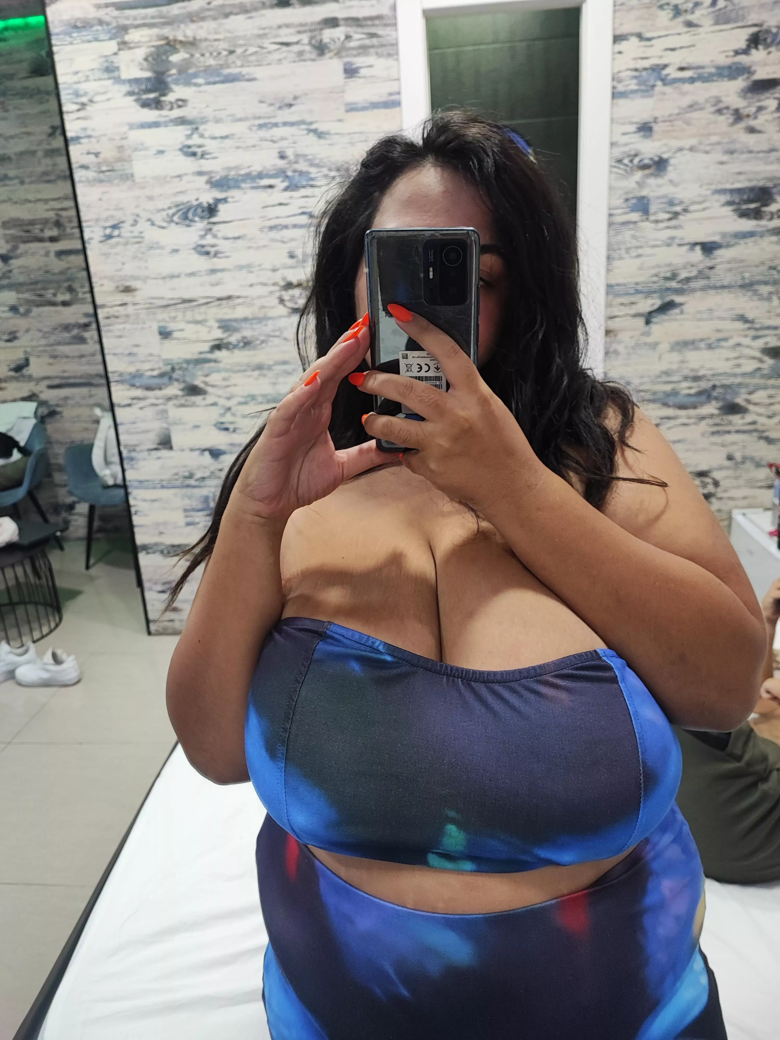 Would you suck on my toes