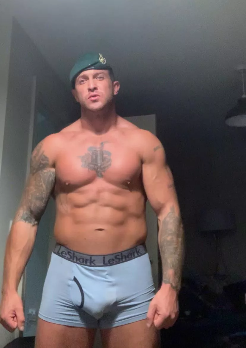 Yes I’m big in all aspects 😉