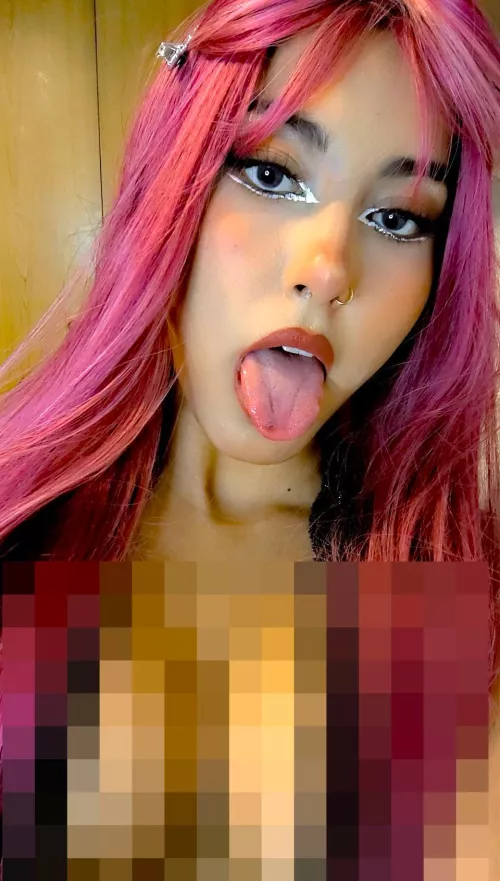 You know why a girl has never stuck their tongue out for you? Because your under 5